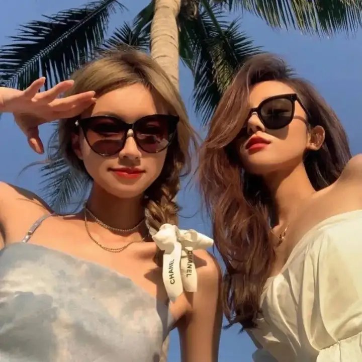 湘女萧萧 封面