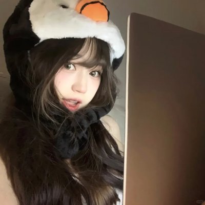 黑影窥窗 封面